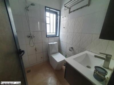 Annonce de Location : Villa non meublée à Adétikopé