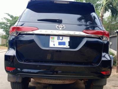 Toyota fortuner 