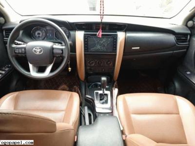 Toyota fortuner 