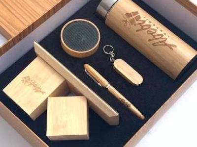 GADGETS PUBLICITAIRES ET ETRENNES DE FIN D'ANNEE