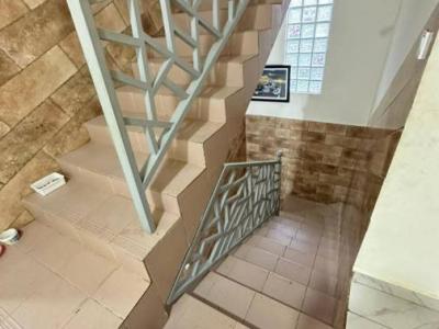 VILLA DUPLEX NOUVELLE CONSTRUCTION À LOUER 