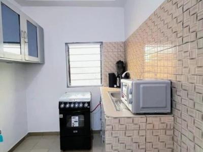 2 chambres salon meublé équipé de cuisine climatisé 