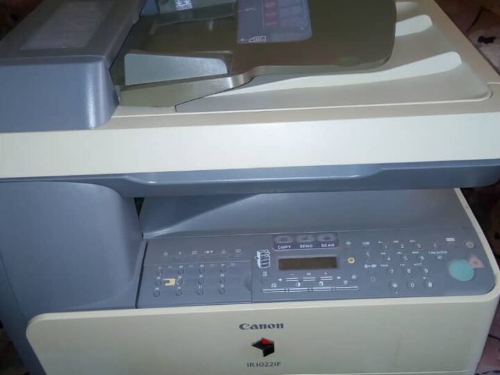 IMPRIMANTE, SCANNER,PHOTOCOPIEUR FAISANT 700 COPIES PAR MINUTE