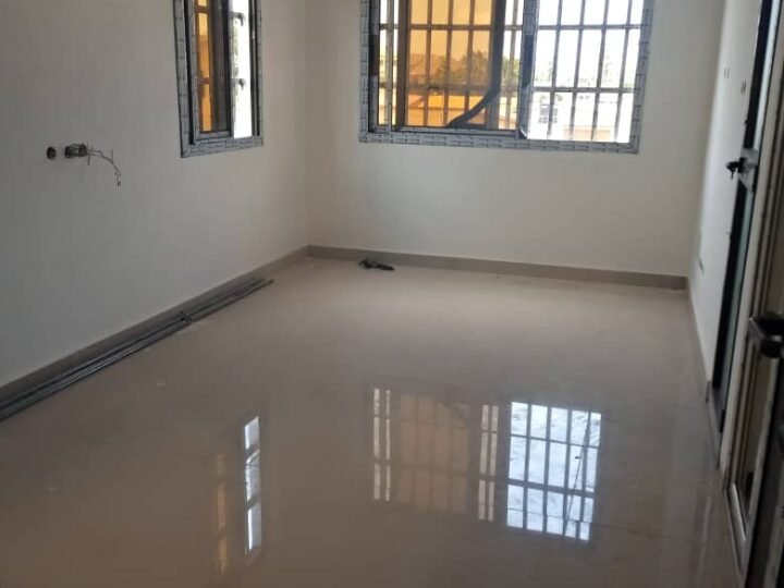 Appart SCINDÉ de 2chambres salon à Entreprise de l&rsquo;Union
