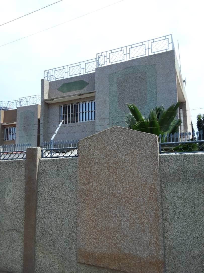 Villa a etage en vente a lomé tokoin witi
