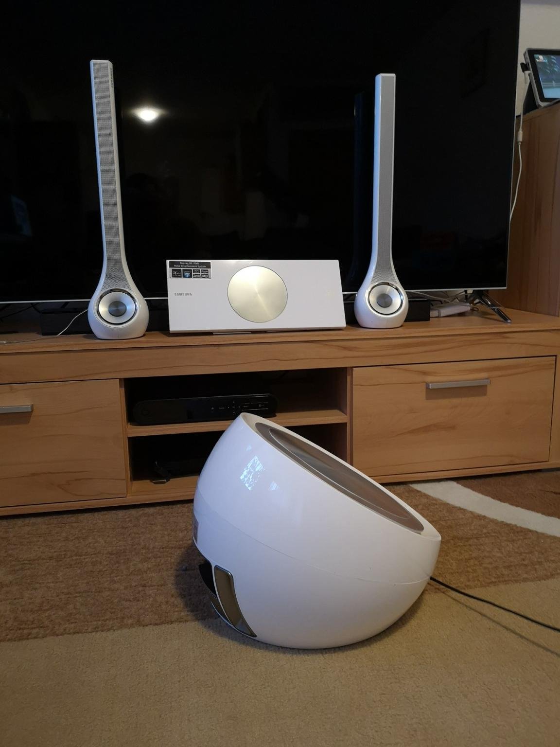 HOME CINÉMA SAMSUNG BLU-RAY SMART 3D 1000W AVEC UN DESIGN EXCEPTIONNEL… TROOOOOOP JOLIE
