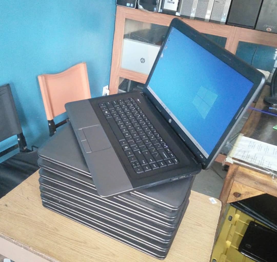 HP 250 G1 Dual Core