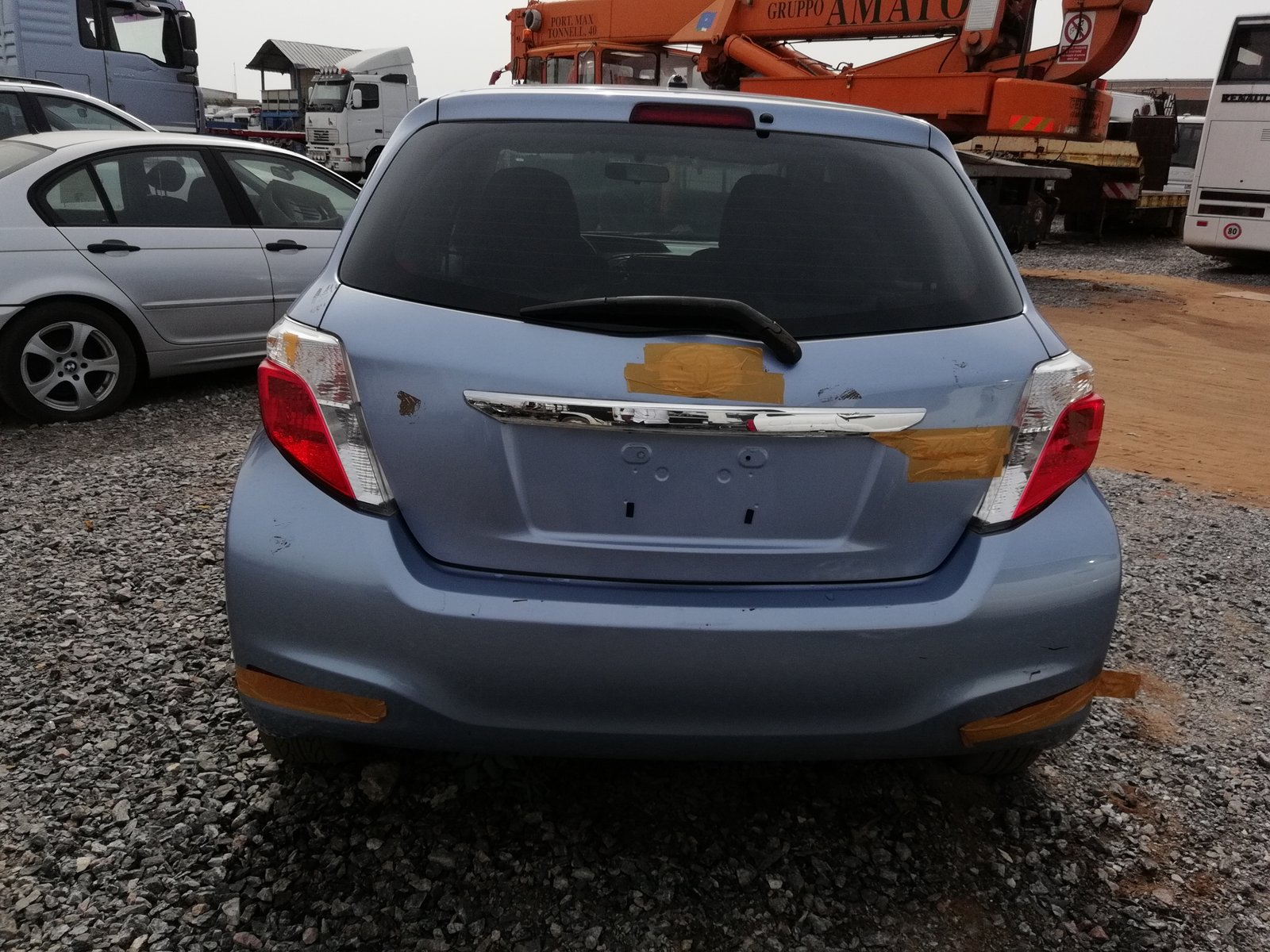 TOYOTA YARIS
